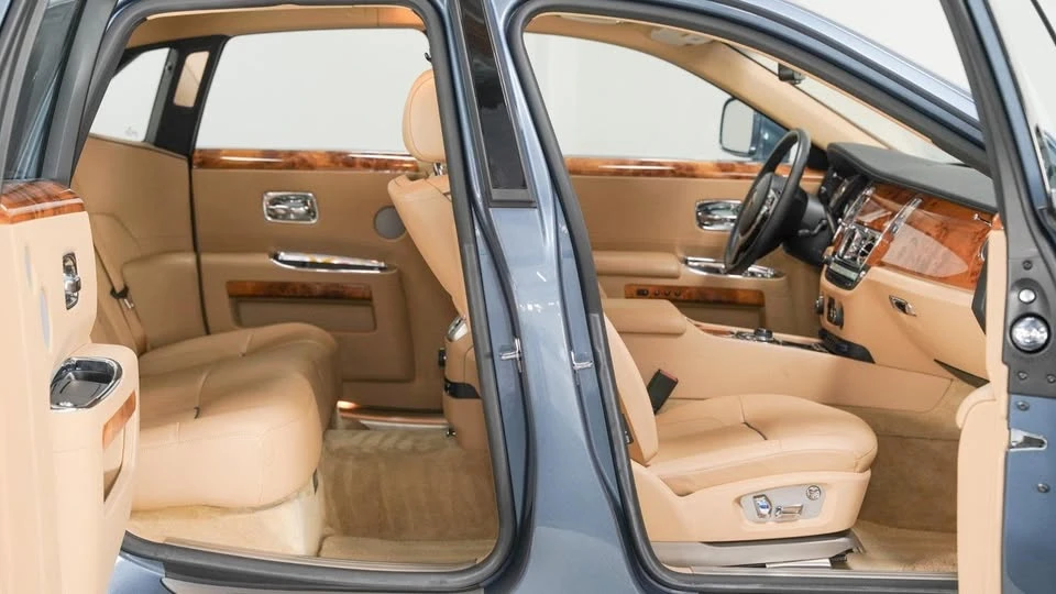 2011 Rolls-Royce Ghost 1st Gen - Image 15 of 20