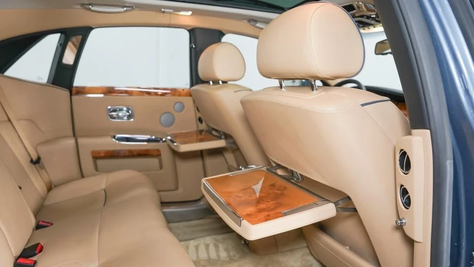 2011 Rolls-Royce Ghost 1st Gen - Image 17 of 20