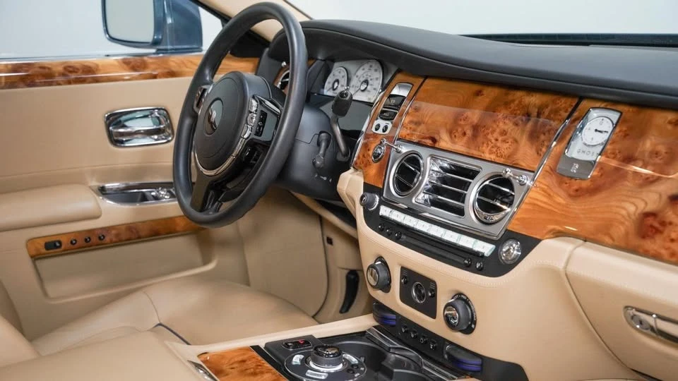 2011 Rolls-Royce Ghost 1st Gen - Image 12 of 20