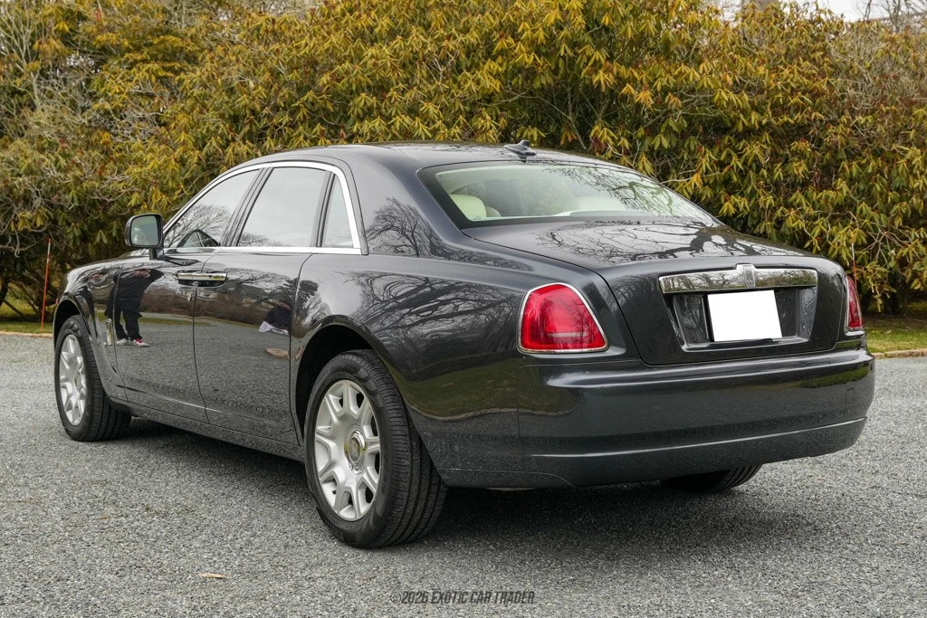 2011 Rolls-Royce Ghost 1st Gen - Image 6 of 12