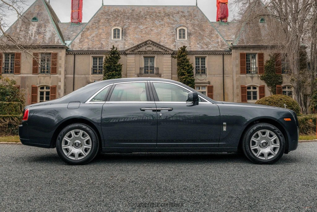 2011 Rolls-Royce Ghost 1st Gen - Image 9 of 12