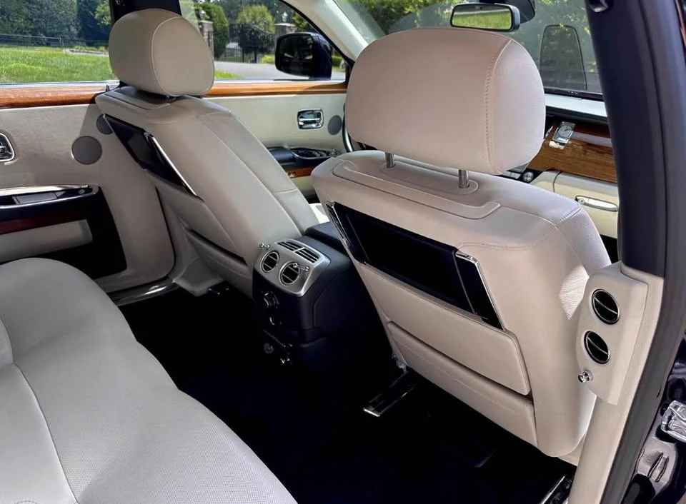 2011 Rolls-Royce Ghost 1st Gen - Image 15 of 20