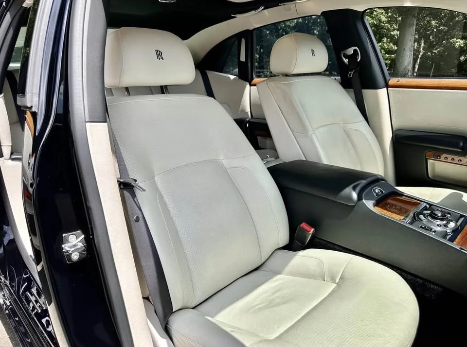2011 Rolls-Royce Ghost 1st Gen - Image 18 of 20