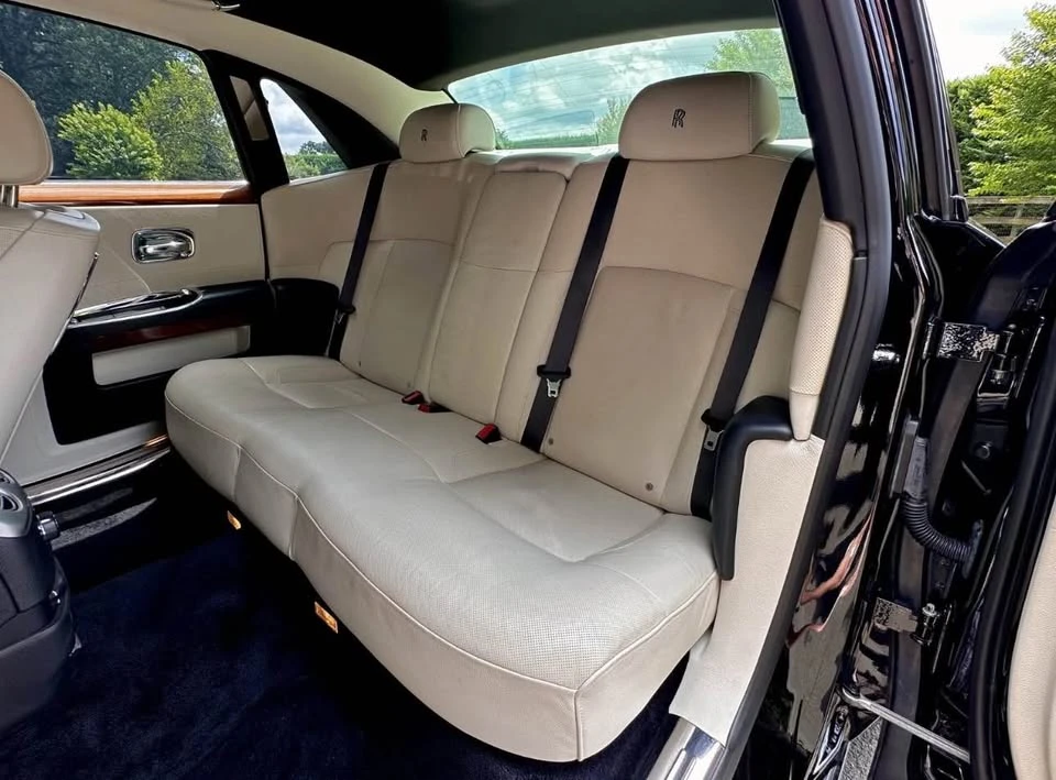 2011 Rolls-Royce Ghost 1st Gen - Image 12 of 20