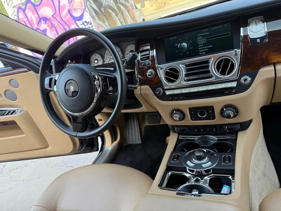 2011 Rolls-Royce Ghost 1st Gen - Image 4 of 13