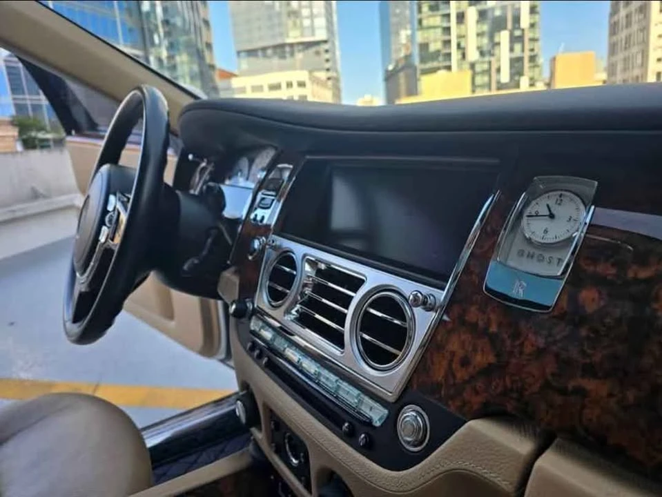 2011 Rolls-Royce Ghost 1st Gen - Image 8 of 9