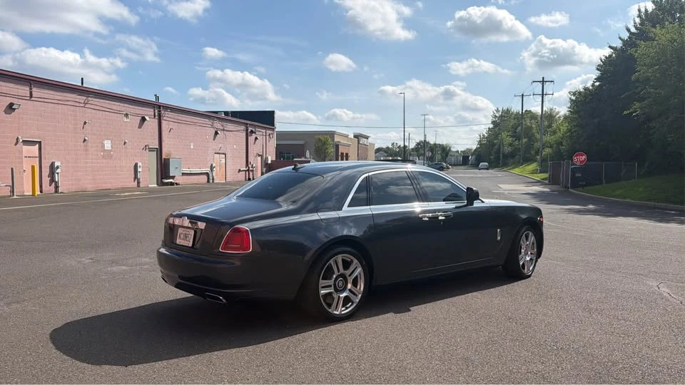 2011 Rolls-Royce Ghost 1st Gen - Image 4 of 12