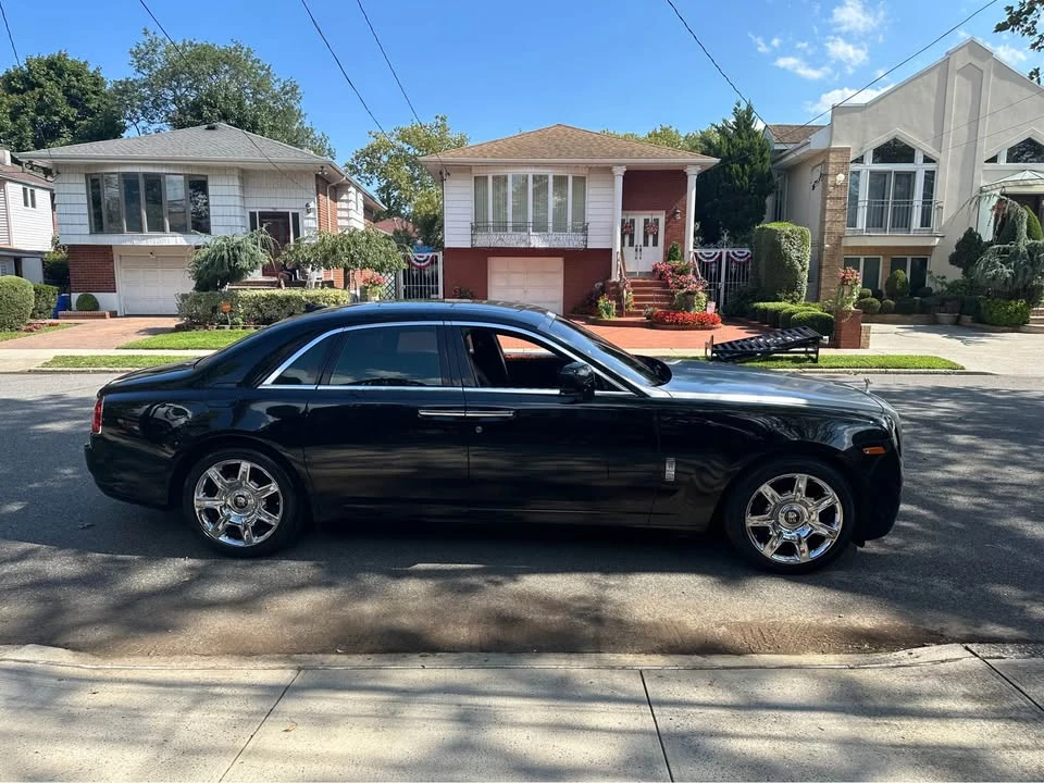 2011 Rolls-Royce Ghost 1st Gen - Image 5 of 12