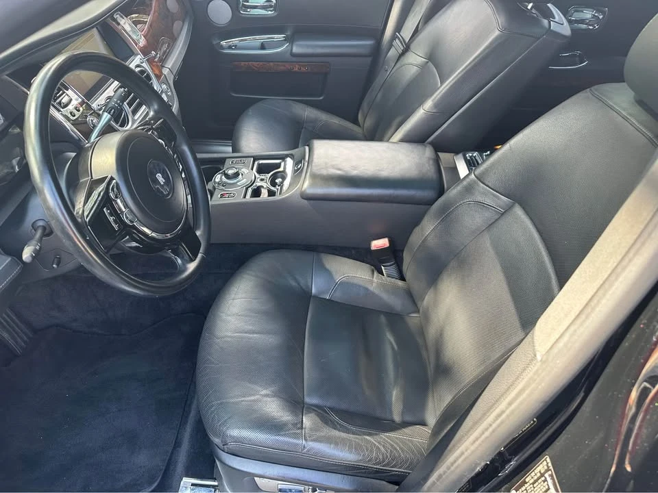 2011 Rolls-Royce Ghost 1st Gen - Image 7 of 12