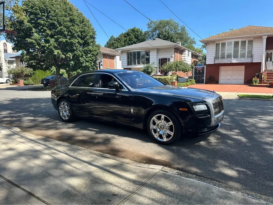 2011 Rolls-Royce Ghost 1st Gen - Image 4 of 12