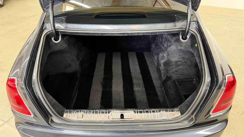 2011 Rolls-Royce Ghost 1st Gen - Image 18 of 18