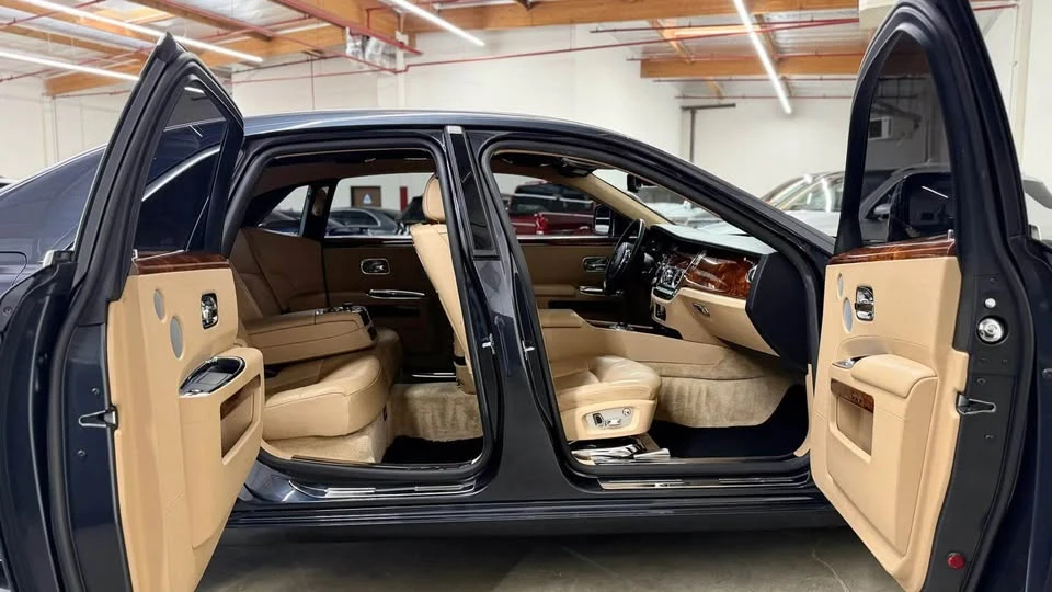 2011 Rolls-Royce Ghost 1st Gen - Image 15 of 18