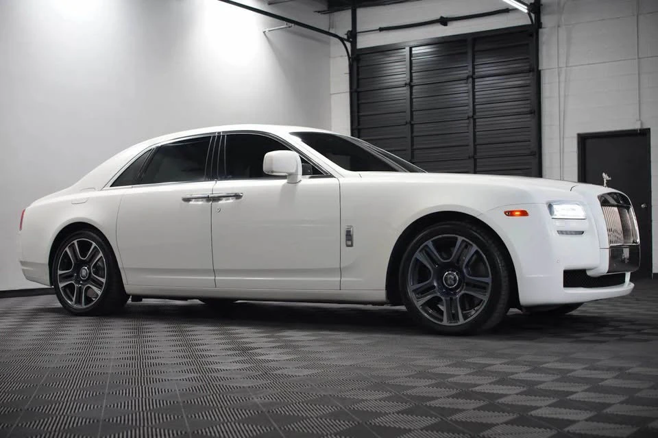 2011 Rolls-Royce Ghost 1st Gen - Image 4 of 12