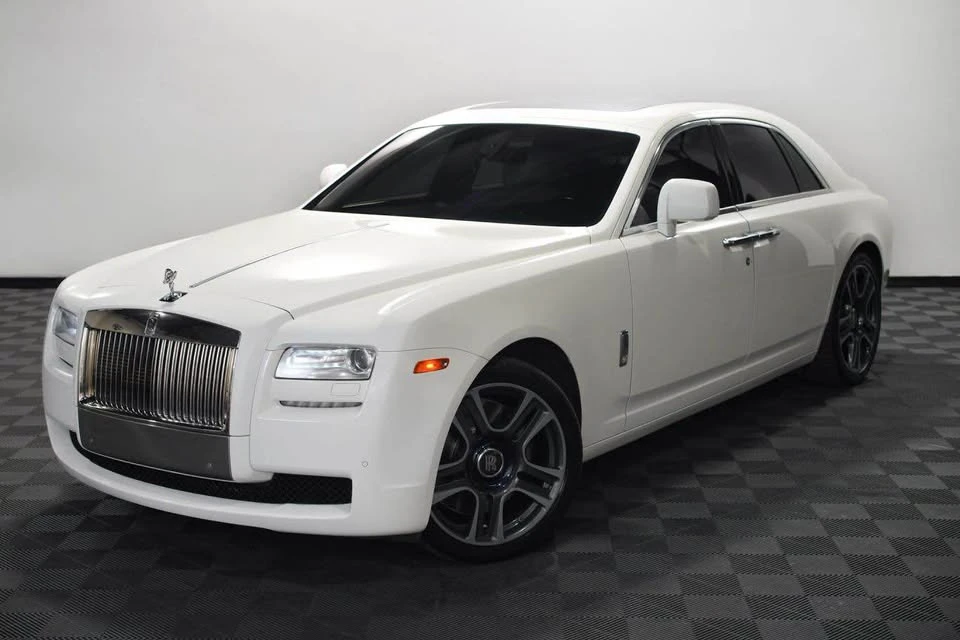 2011 Rolls-Royce Ghost 1st Gen - Image 2 of 12