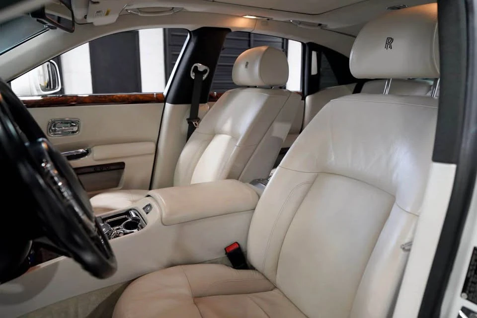 2011 Rolls-Royce Ghost 1st Gen - Image 9 of 12