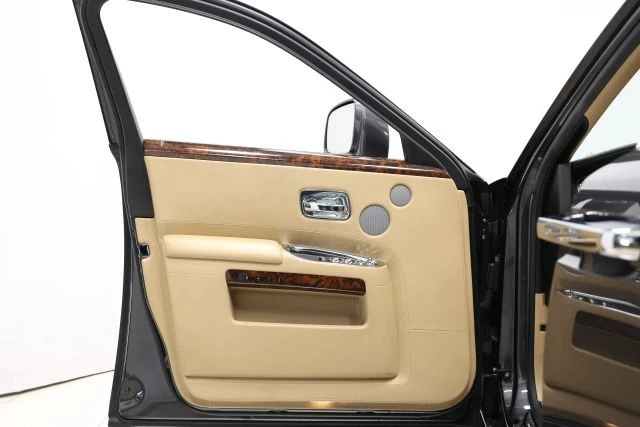 2011 Rolls-Royce Ghost 1st Gen - Image 9 of 12