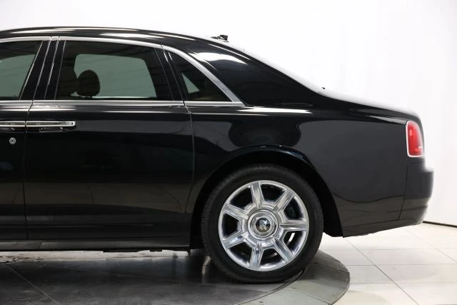 2011 Rolls-Royce Ghost 1st Gen - Image 8 of 21