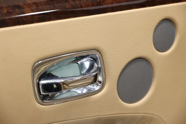 2011 Rolls-Royce Ghost 1st Gen - Image 10 of 21