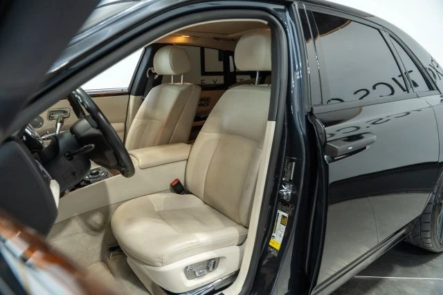 2011 Rolls-Royce Ghost 1st Gen - Image 15 of 21