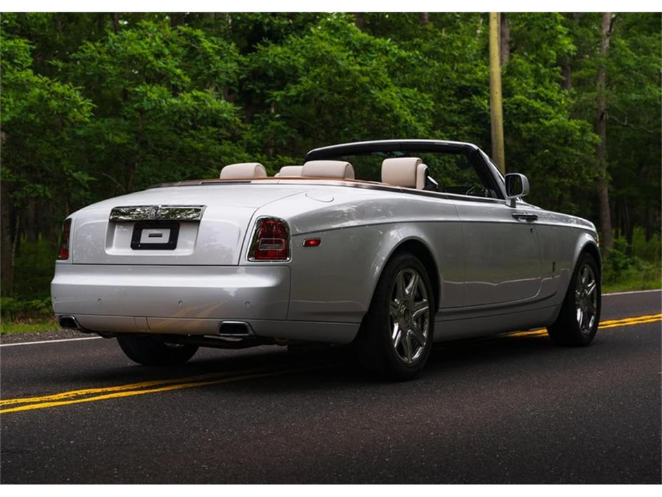 2011 Rolls-Royce Phantom VII - Image 27 of 31