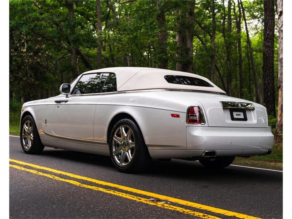 2011 Rolls-Royce Phantom VII - Image 10 of 31