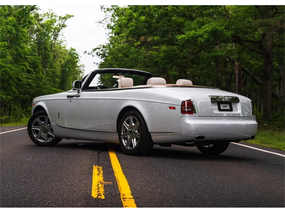 2011 Rolls-Royce Phantom VII - Image 29 of 31