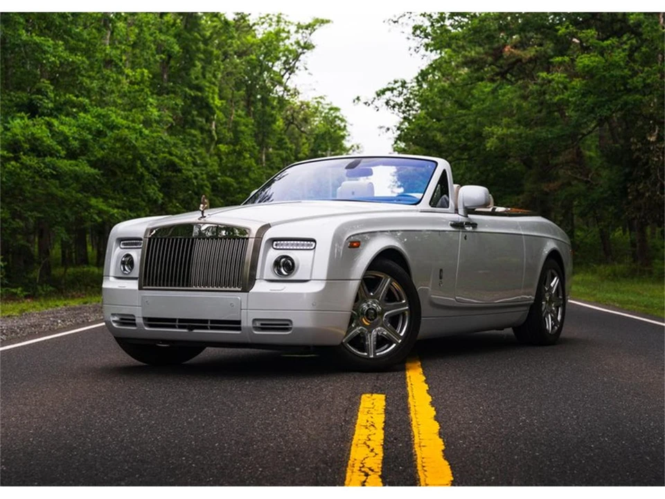2011 Rolls-Royce Phantom VII - Image 14 of 31
