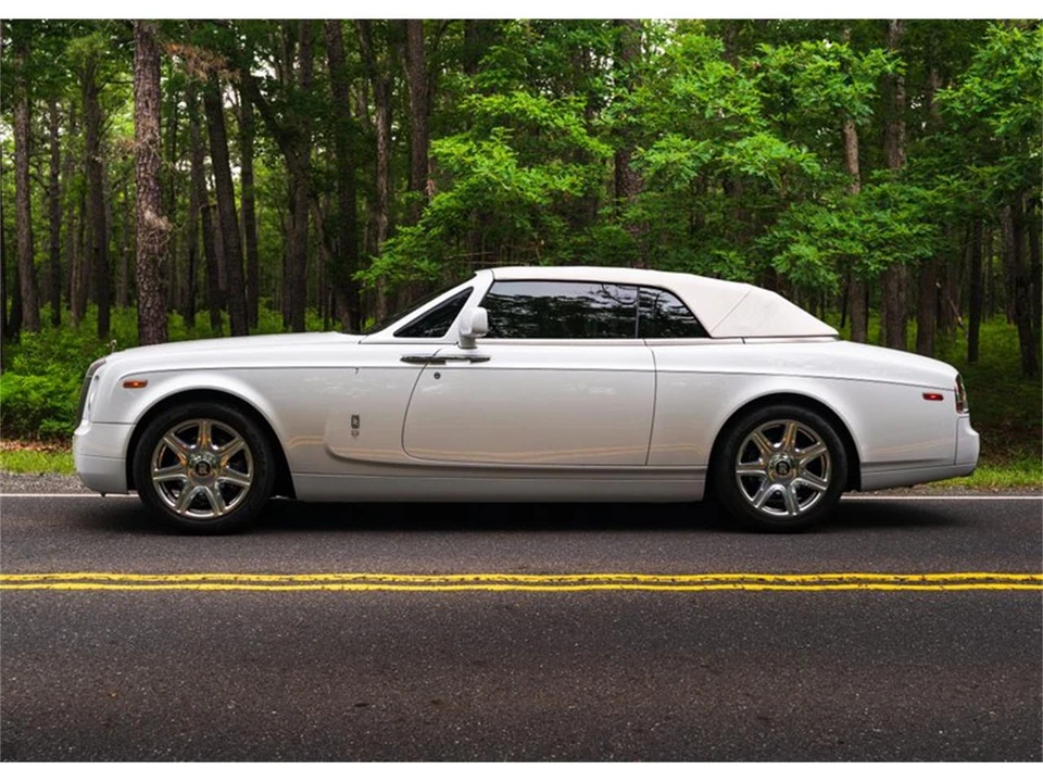 2011 Rolls-Royce Phantom VII - Image 11 of 31