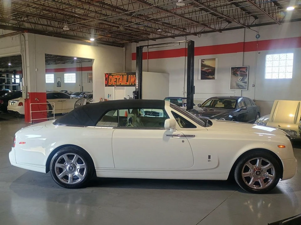 2011 Rolls-Royce Phantom VII - Image 8 of 12