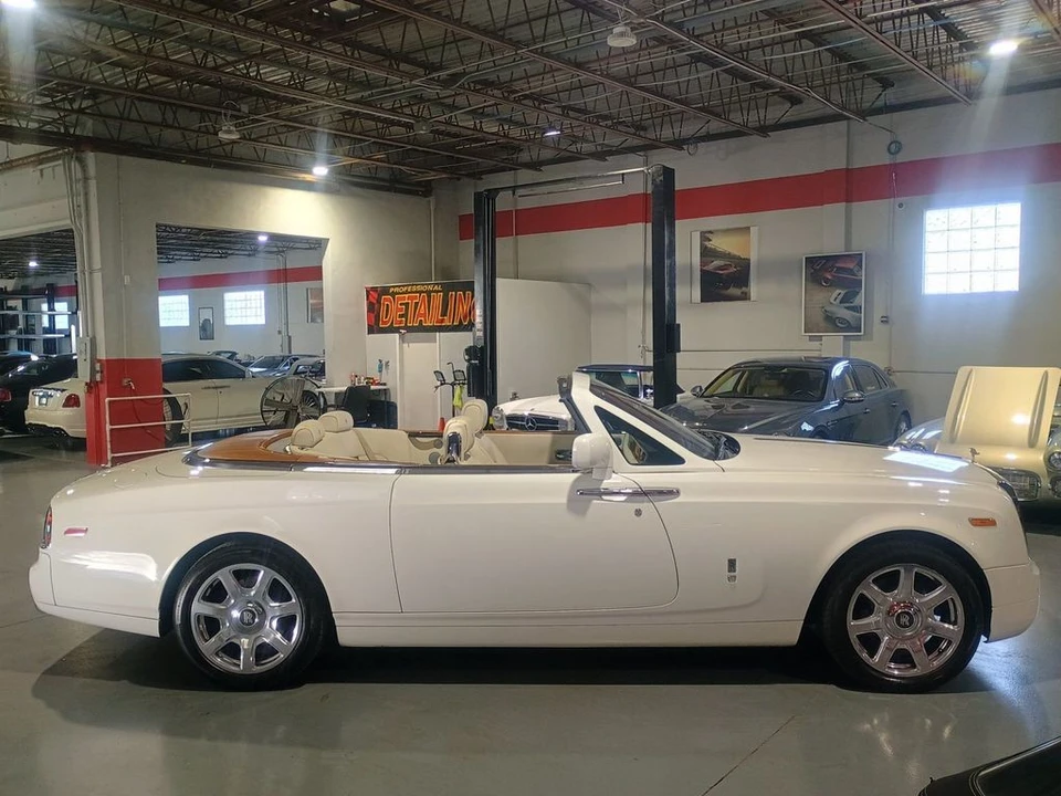 2011 Rolls-Royce Phantom VII - Image 9 of 12