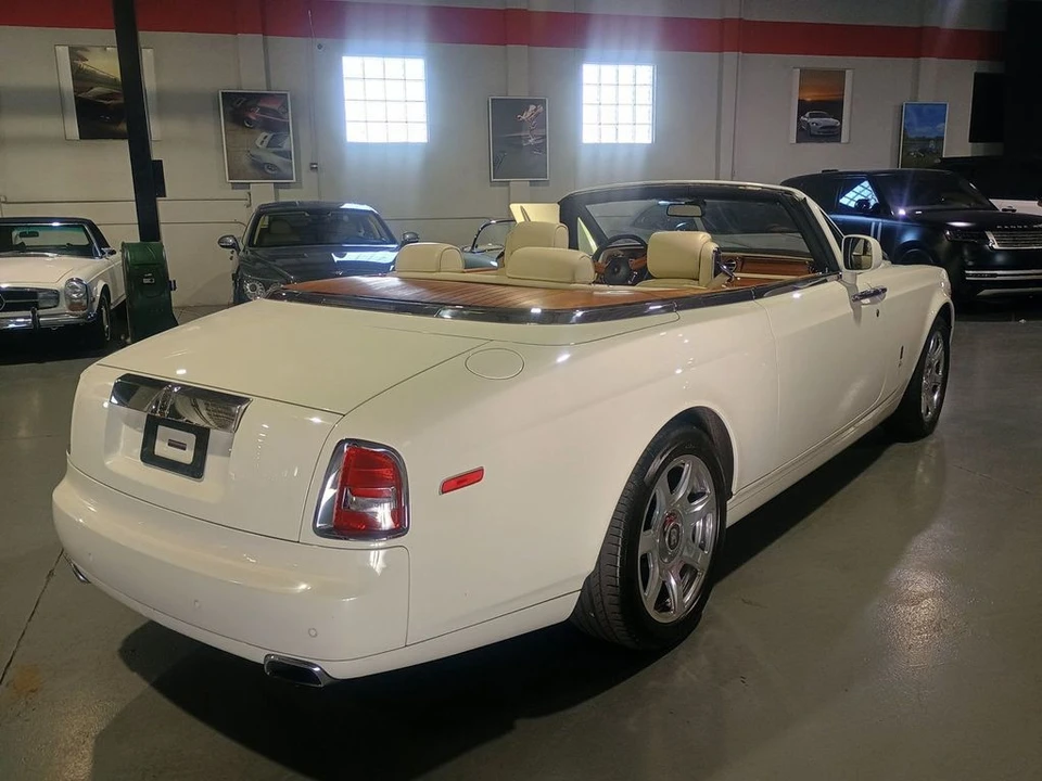 2011 Rolls-Royce Phantom VII - Image 7 of 12