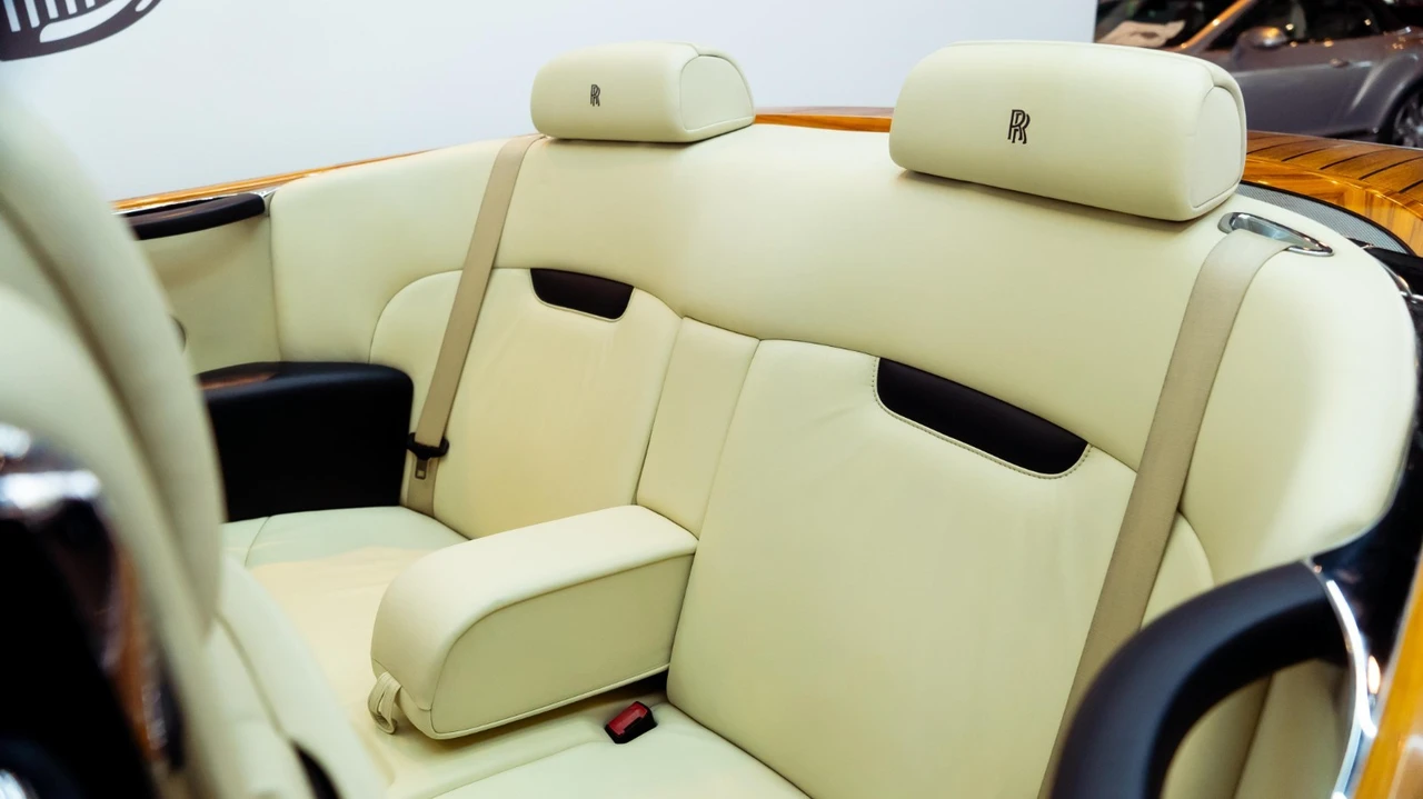 2011 Rolls-Royce Phantom VII - Image 30 of 31