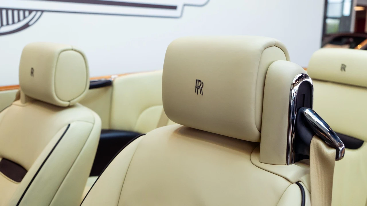 2011 Rolls-Royce Phantom VII - Image 31 of 31