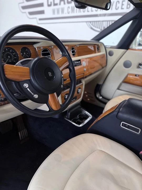 2011 Rolls-Royce Phantom VII - Image 11 of 20
