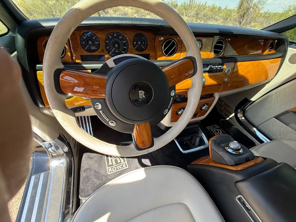 2011 Rolls-Royce Phantom VII - Image 9 of 20
