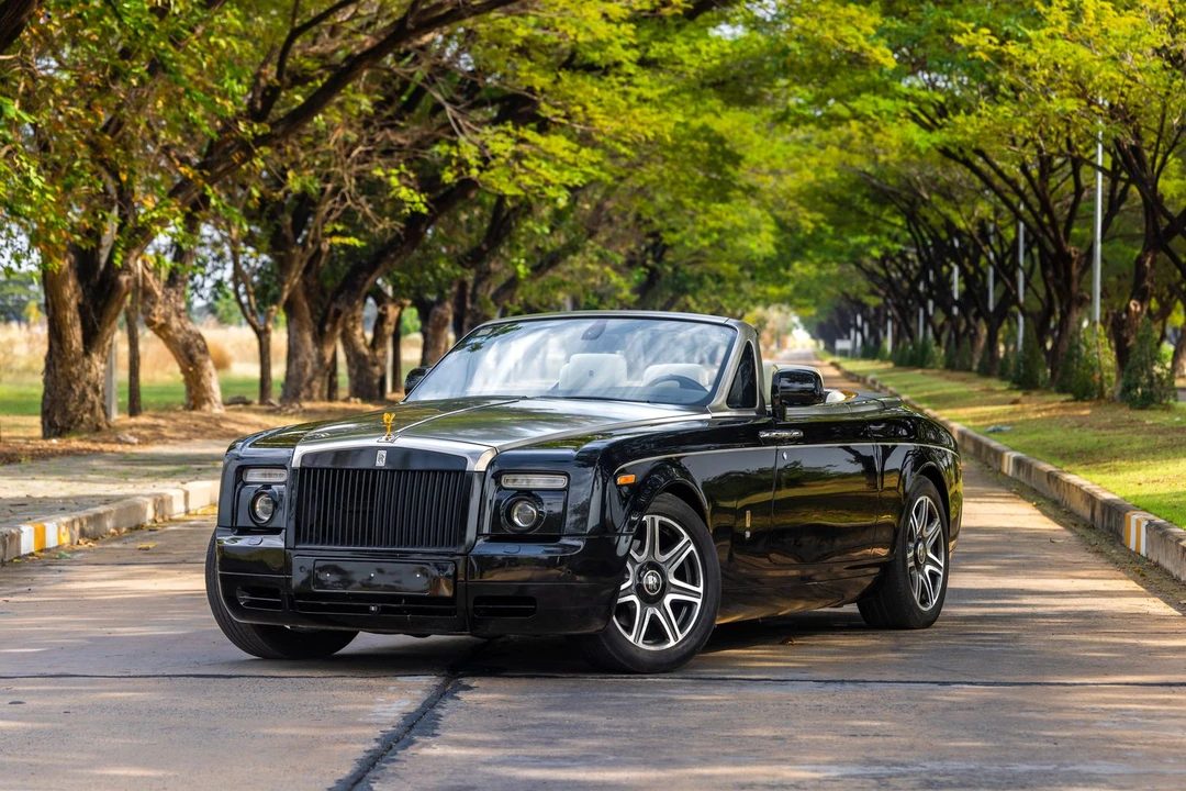 2011 Rolls-Royce Phantom VII - Image 2 of 10