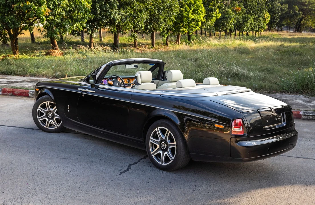 2011 Rolls-Royce Phantom VII - Image 4 of 10