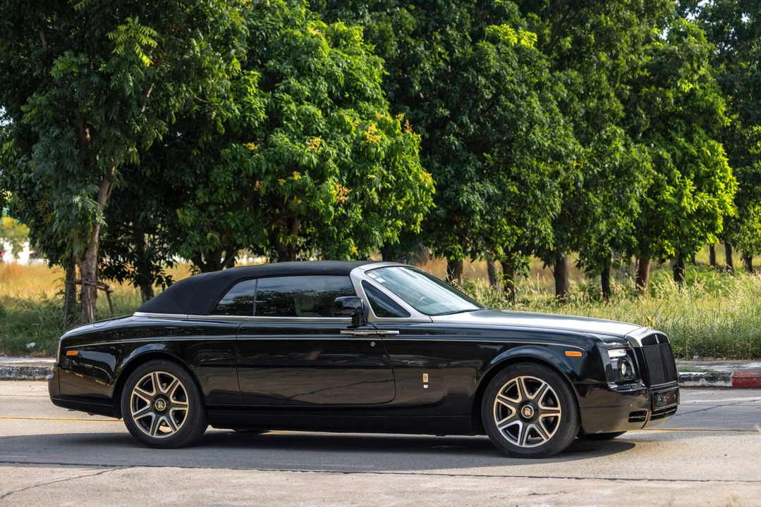 2011 Rolls-Royce Phantom VII - Image 19 of 31