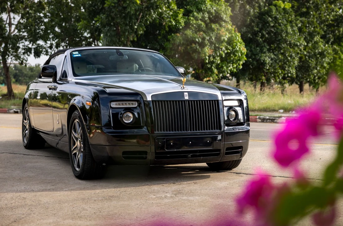 2011 Rolls-Royce Phantom VII - Image 10 of 31