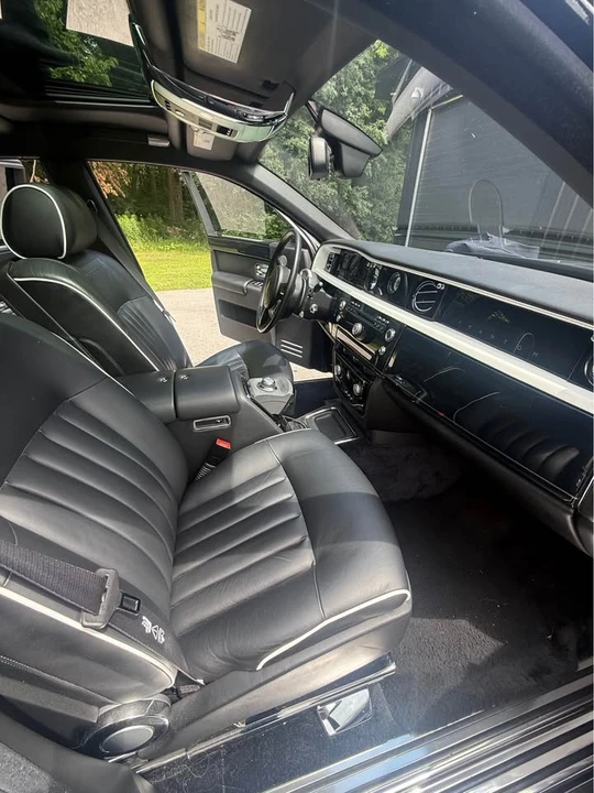 2011 Rolls-Royce Phantom VII - Image 11 of 15