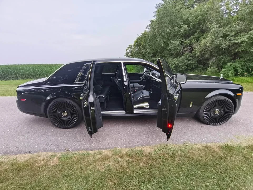 2011 Rolls-Royce Phantom VII - Image 7 of 15
