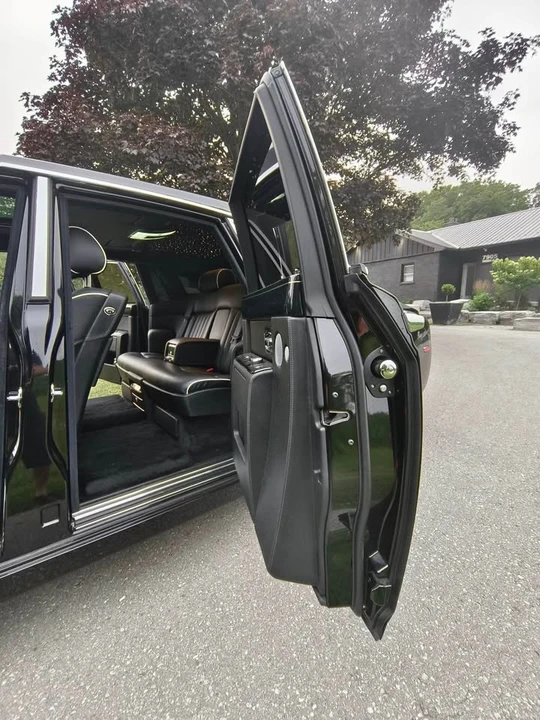 2011 Rolls-Royce Phantom VII - Image 3 of 15