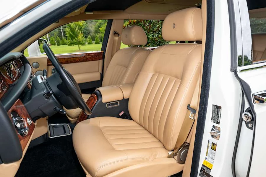 2011 Rolls-Royce Phantom VII - Image 25 of 31