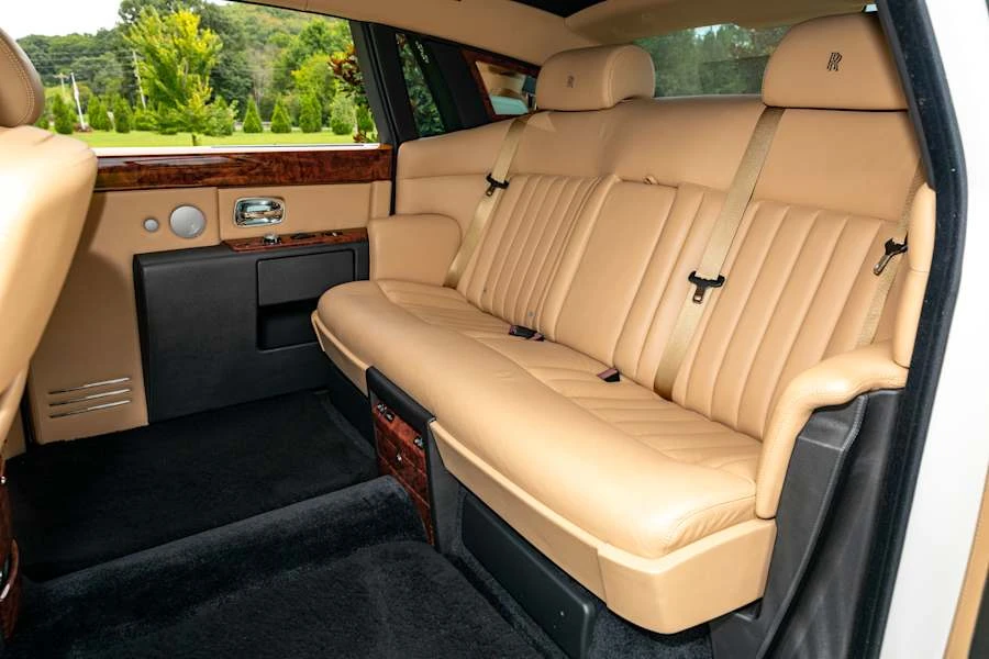2011 Rolls-Royce Phantom VII - Image 26 of 31