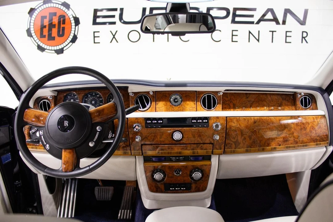 2011 Rolls-Royce Phantom VII - Image 11 of 21