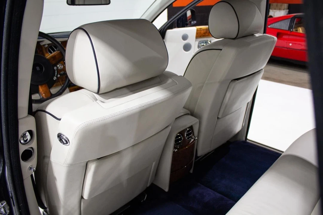 2011 Rolls-Royce Phantom VII - Image 15 of 21