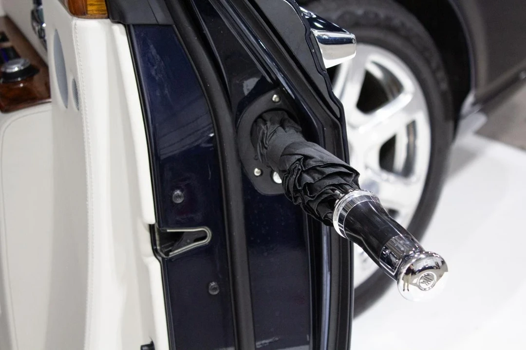 2011 Rolls-Royce Phantom VII - Image 20 of 21