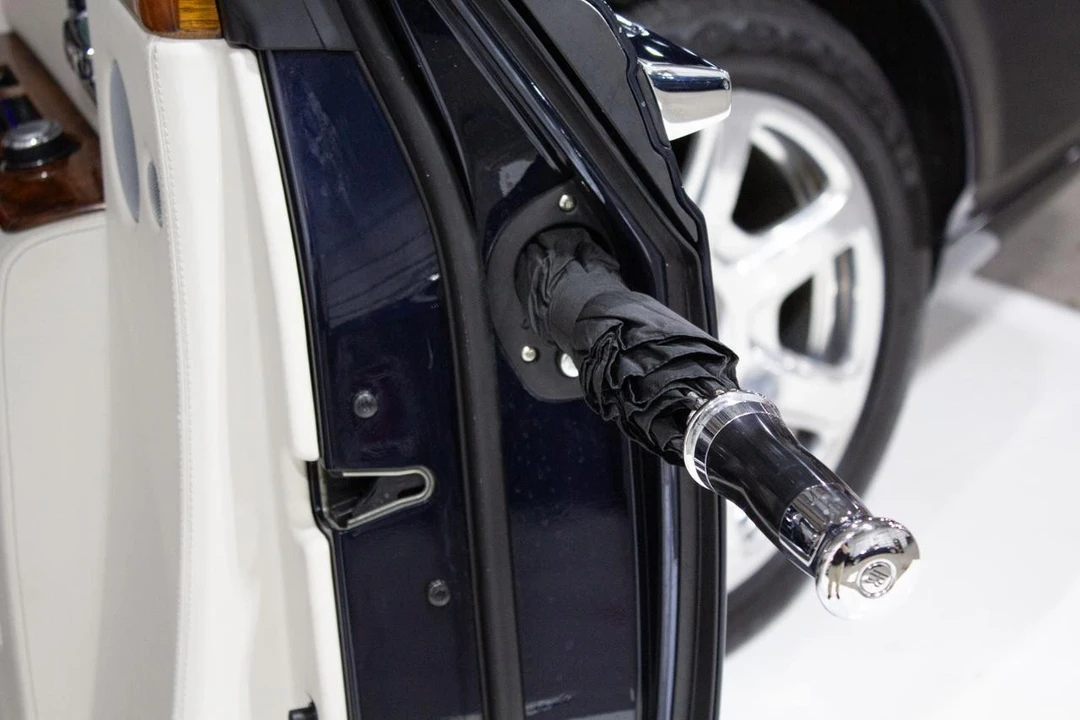 2011 Rolls-Royce Phantom VII - Image 20 of 21