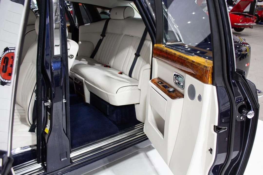 2011 Rolls-Royce Phantom VII - Image 13 of 21