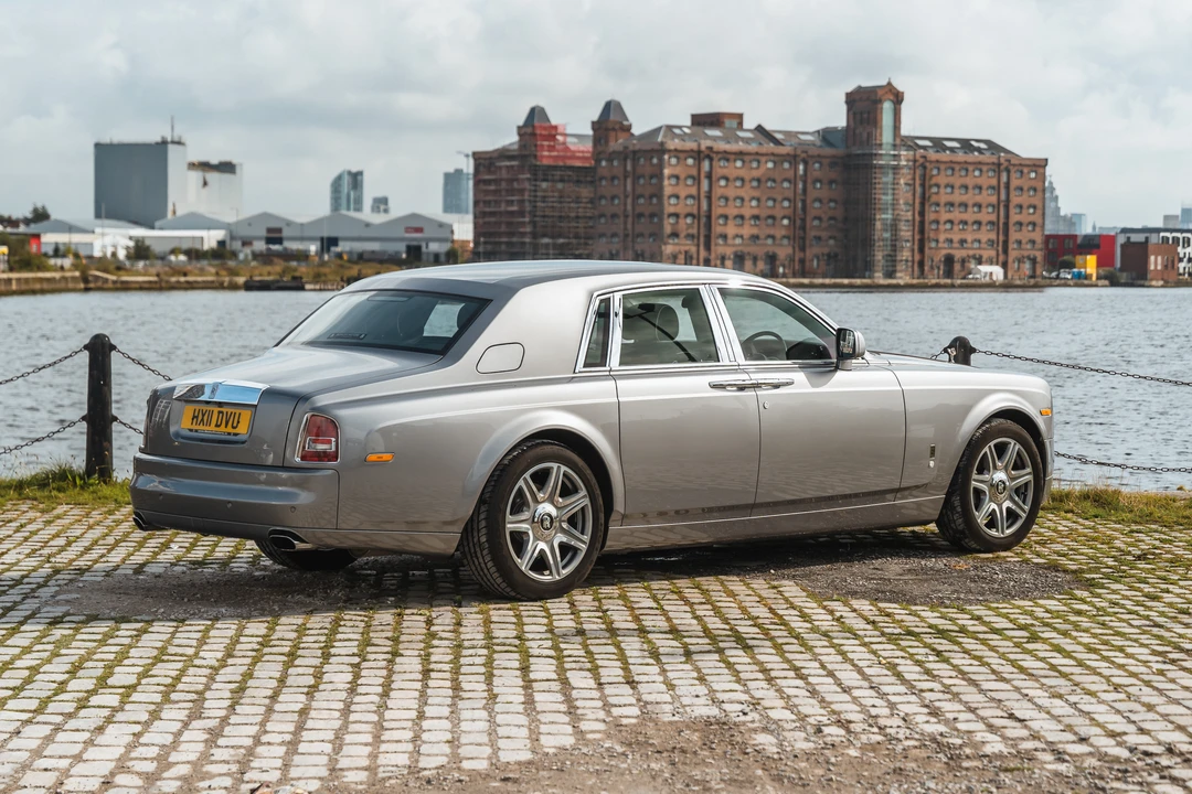 2011 Rolls-Royce Phantom VII - Image 14 of 31